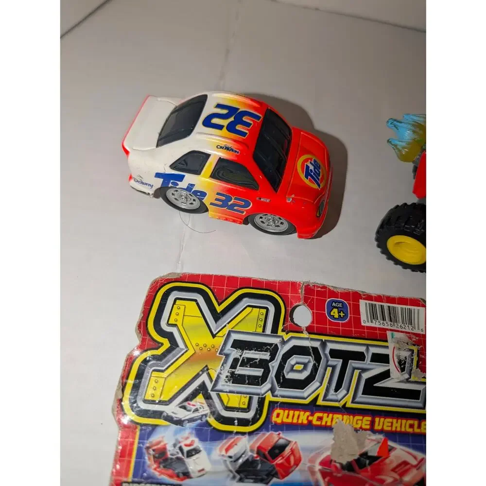 Mixed Lot 28 Vintage Diecast Cars Matchbox Hot wheel Vehicles Trucks X-Botz New